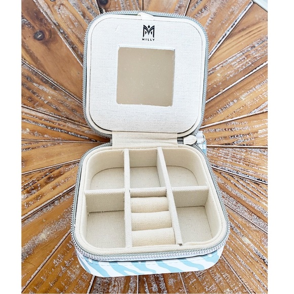 NWOT Milly Traveling Jewelry Case